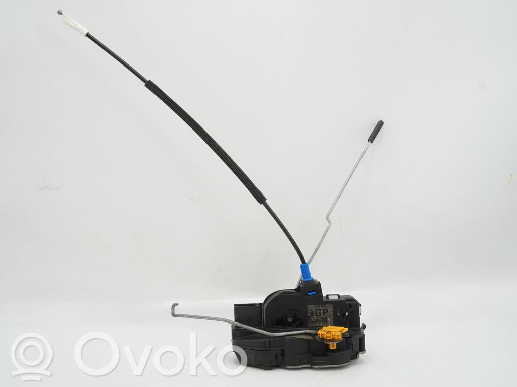Opel Astra J Etuoven lukko 
