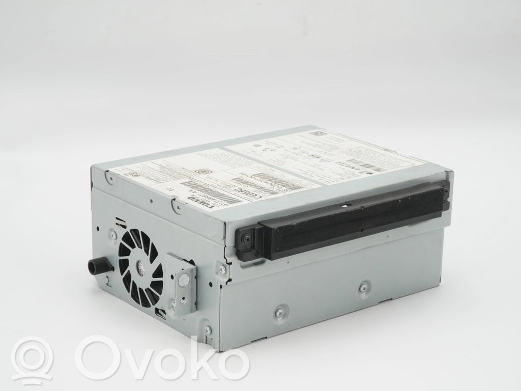 Volvo V40 Panel / Radioodtwarzacz CD/DVD/GPS 