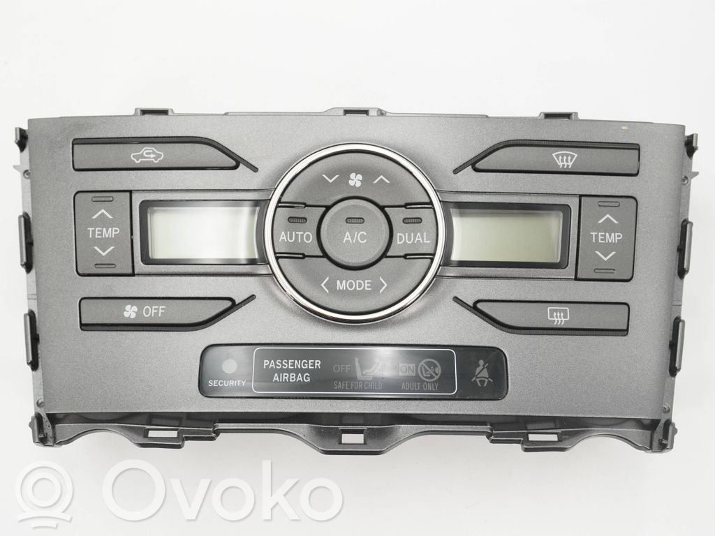 Toyota Auris 150 Climate control unit 