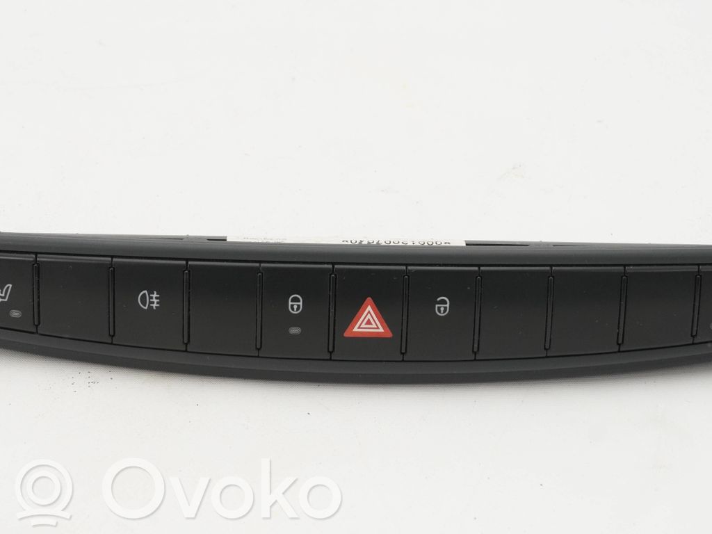Smart ForFour I Multifunctional control switch/knob 