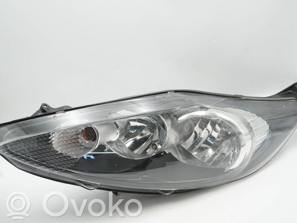 Ford Fiesta Lampa przednia 