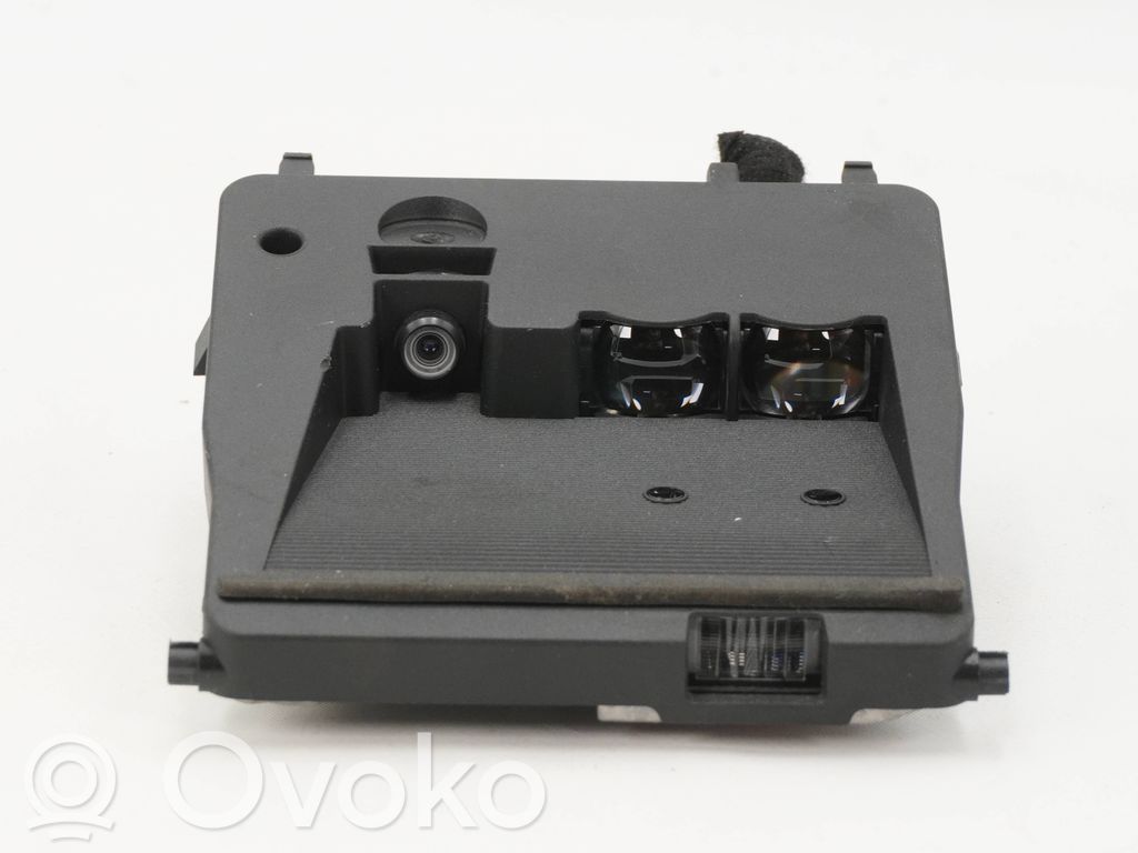 Toyota Auris E180 Windshield/windscreen camera 