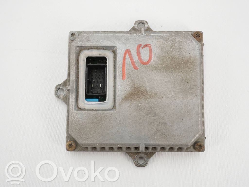 Volkswagen Golf V Module convertisseur de tension 