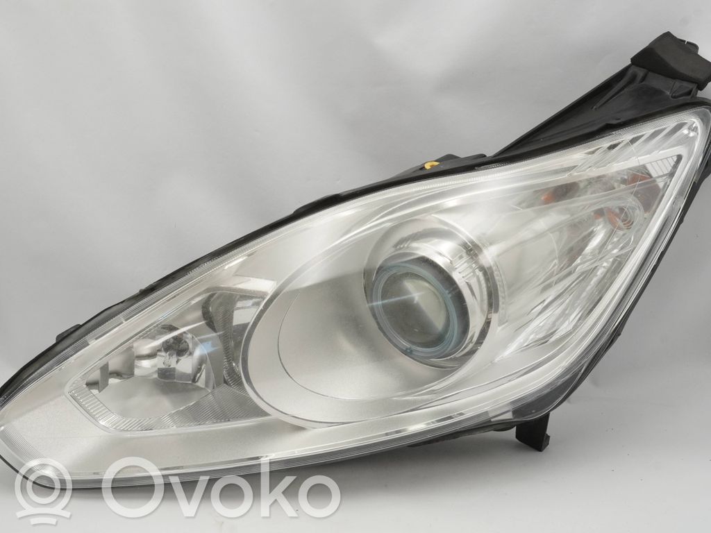 Ford C-MAX II Headlight/headlamp 