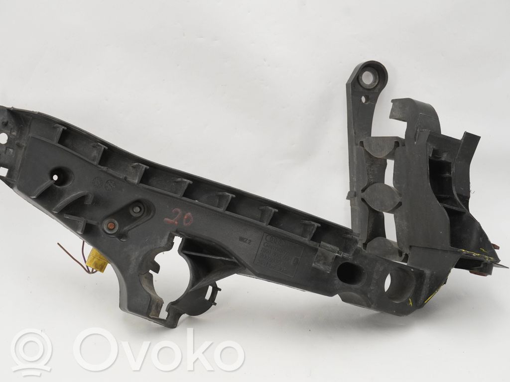 Audi A4 S4 B8 8K Halterung Scheinwerfer 