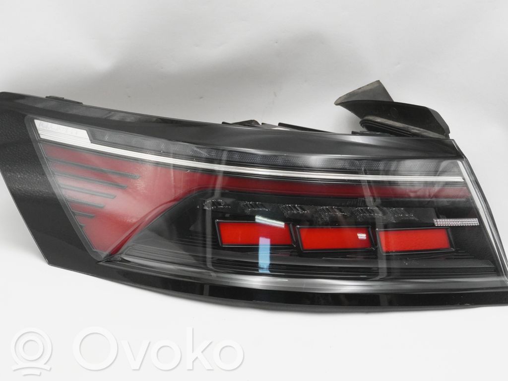 Volkswagen Arteon Lampa tylna 