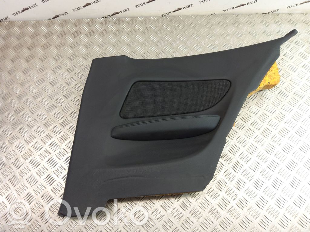 BMW 1 E81 E87 Takaoven verhoilu 