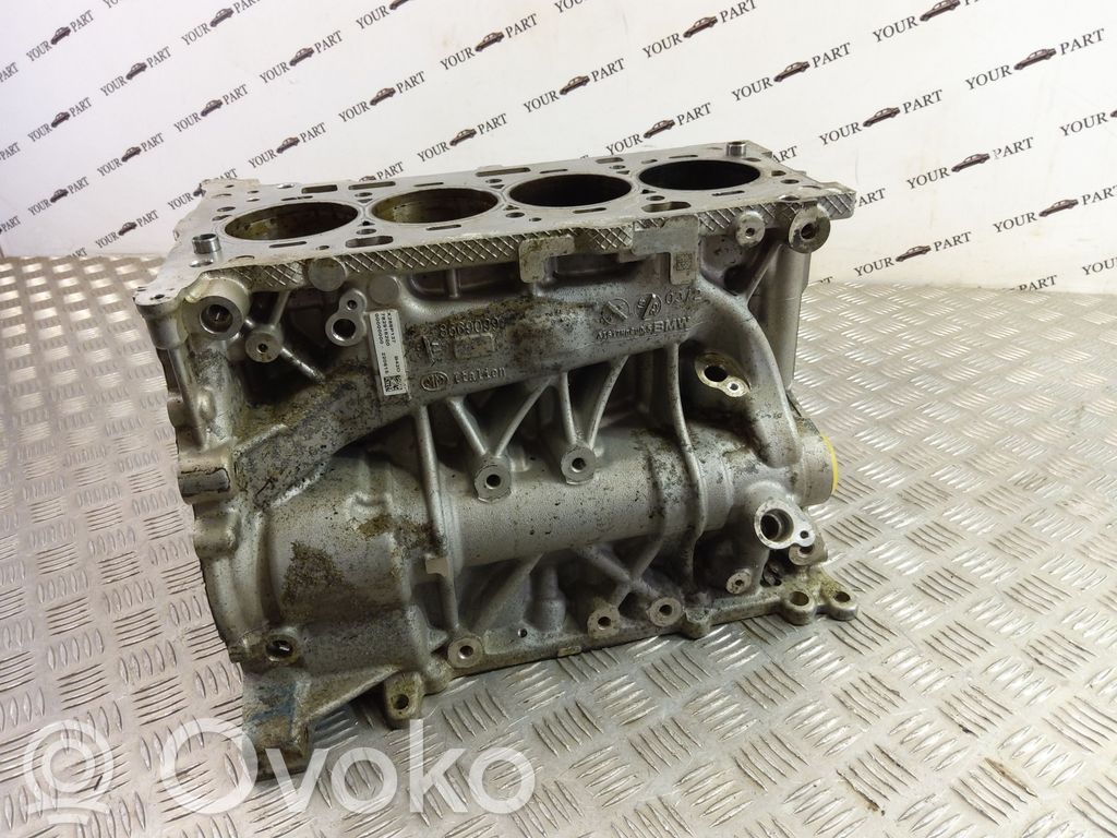 Engine block   9453563