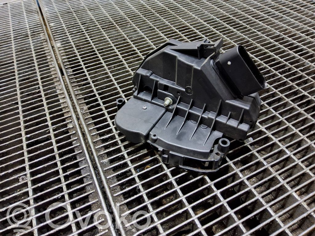 Front door lock   BM5AA21812CC