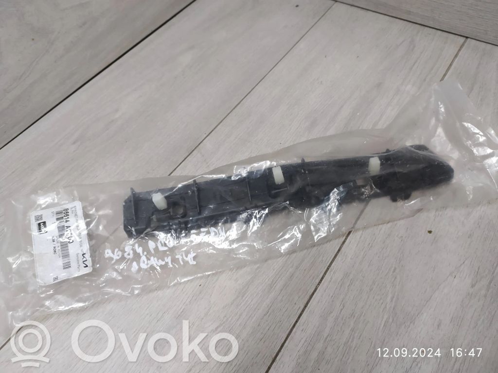 KIA Pro Cee'd III Rear bumper mounting bracket 
