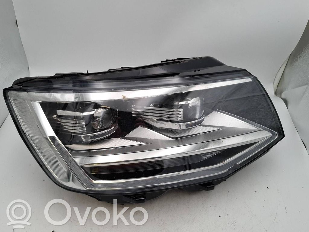 Volkswagen Multivan T6 Headlight/headlamp 