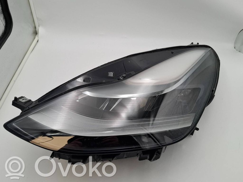 Tesla Model Y Headlight/headlamp 