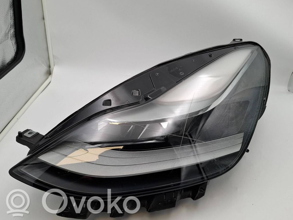Tesla Model Y Headlight/headlamp 