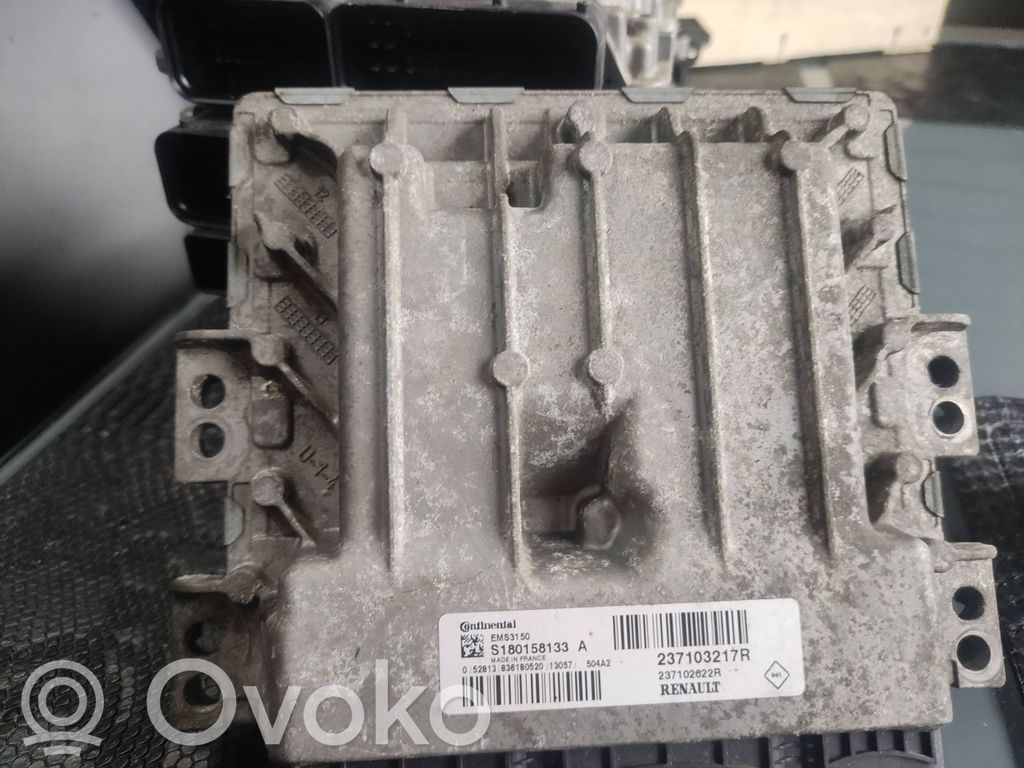 Dacia Logan II Engine control unit/module 