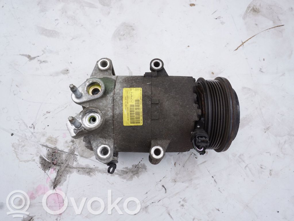 Ilmastointilaitteen kompressorin pumppu (A/C)   19D629