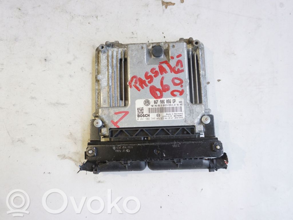 Volkswagen PASSAT B6 Engine control unit/module 