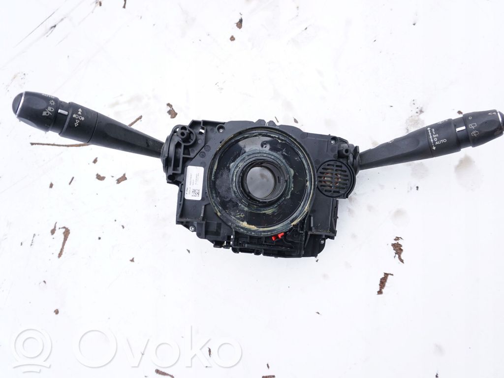 Peugeot 508 Interruptor/palanca de limpiador de luz de giro 