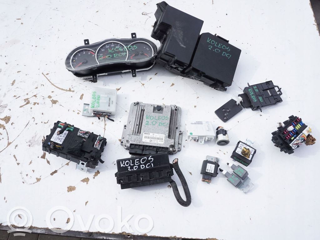 Renault Koleos I Engine control unit/module 