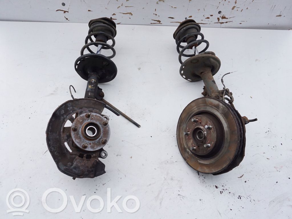 Renault Megane III Achsschenkel vorne 