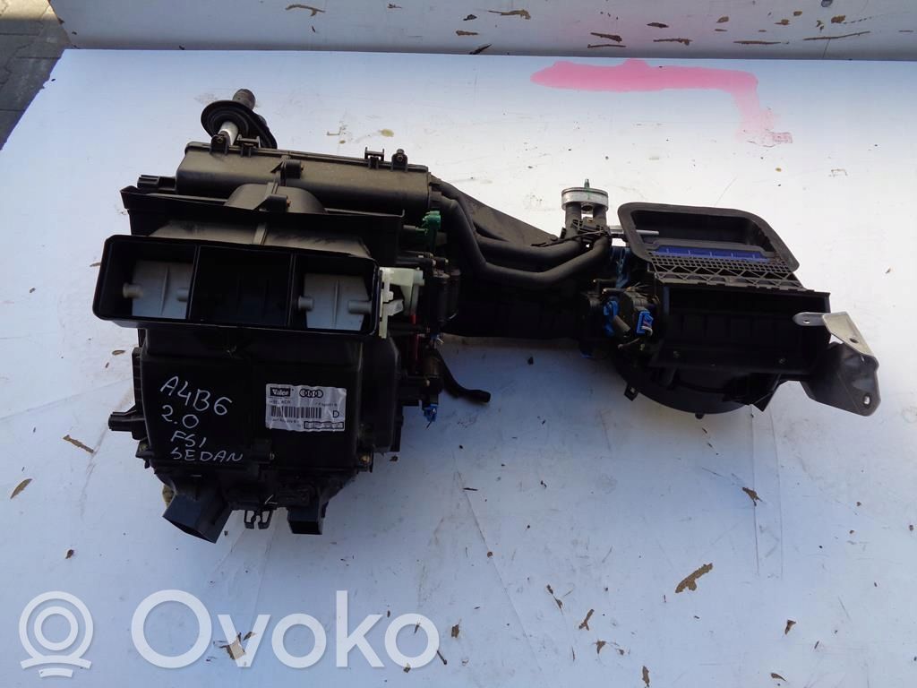 Audi A4 S4 B6 8E 8H Nagrzewnica / Komplet 