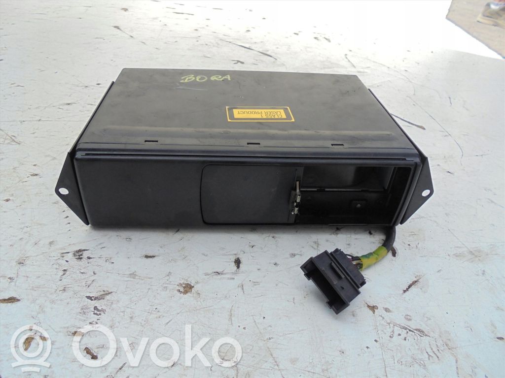 CD/DVD-vaihdin