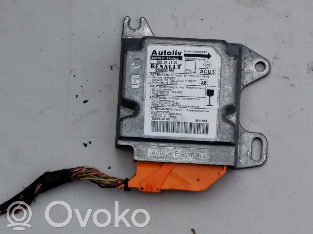 Opel Movano A Airbag control unit/module 