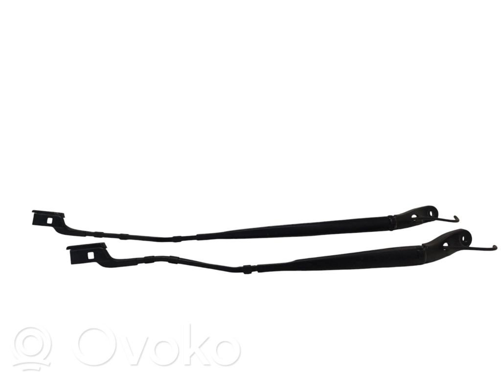 Peugeot Partner III Front wiper blade arm 