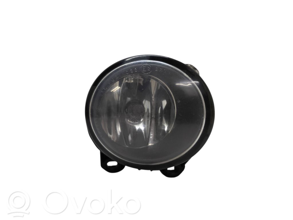 Miglas lukturis priekšā   89206265,7839866