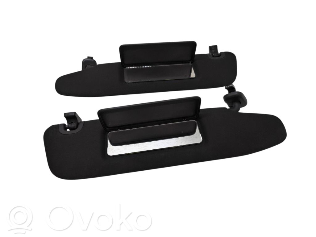 Sun visor