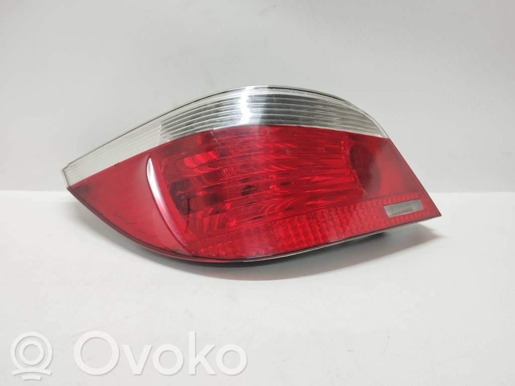 BMW 5 E60 E61 Galinis žibintas kėbule 