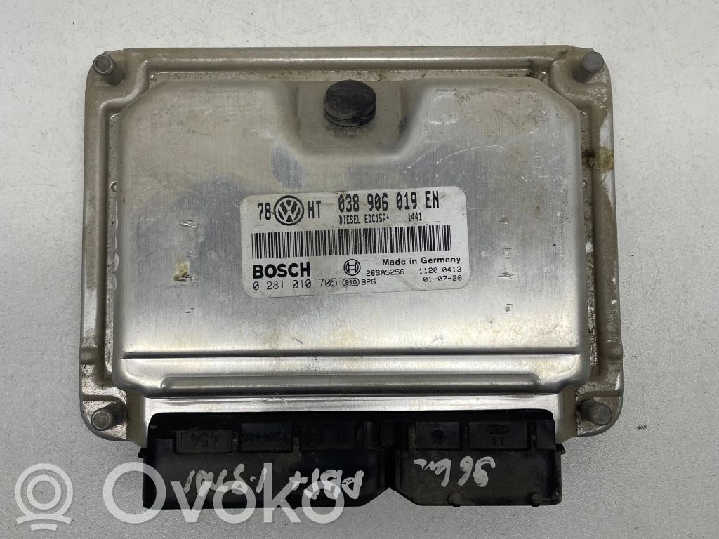 Volkswagen PASSAT B5.5 Engine control unit/module 