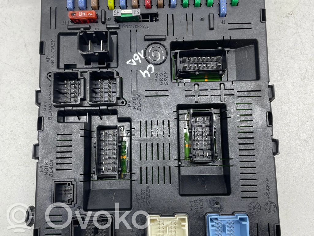 Citroen C4 I Fuse box set 