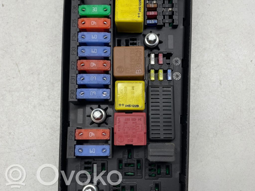 Opel Vectra C Fuse box set 
