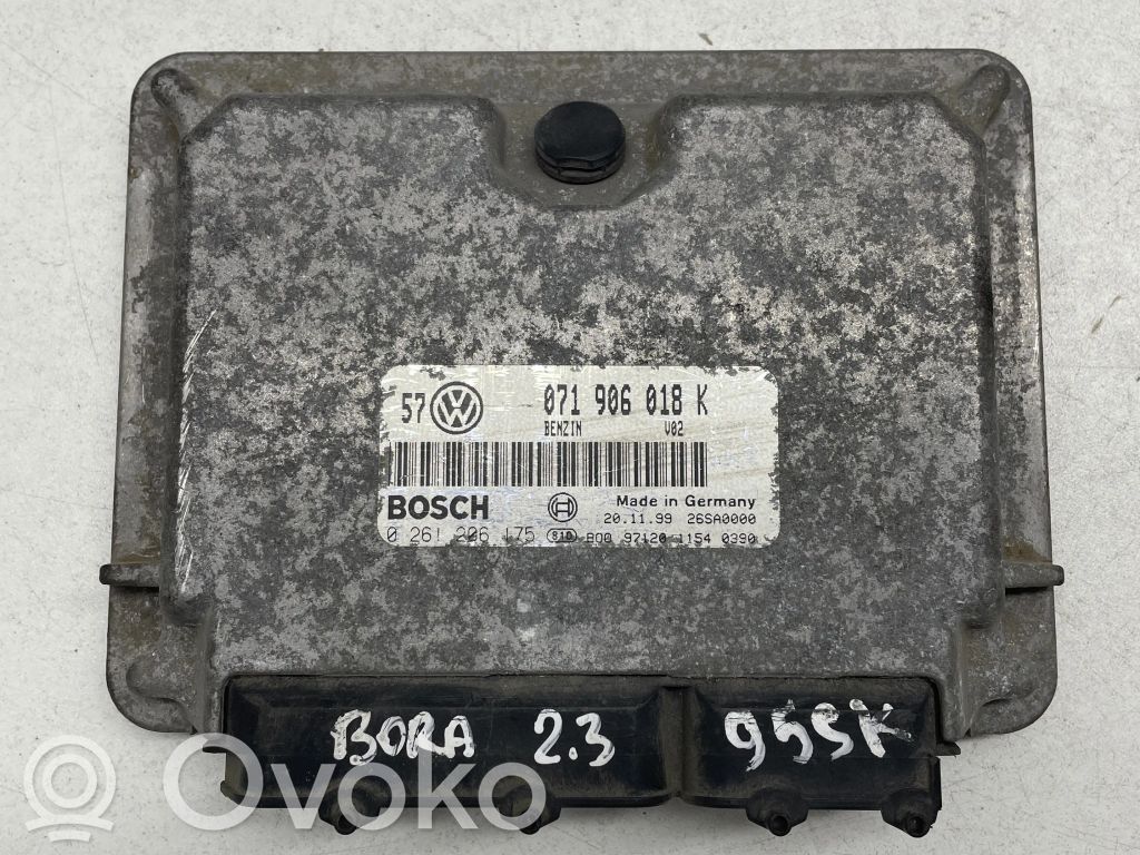 Volkswagen Bora Engine control unit/module 