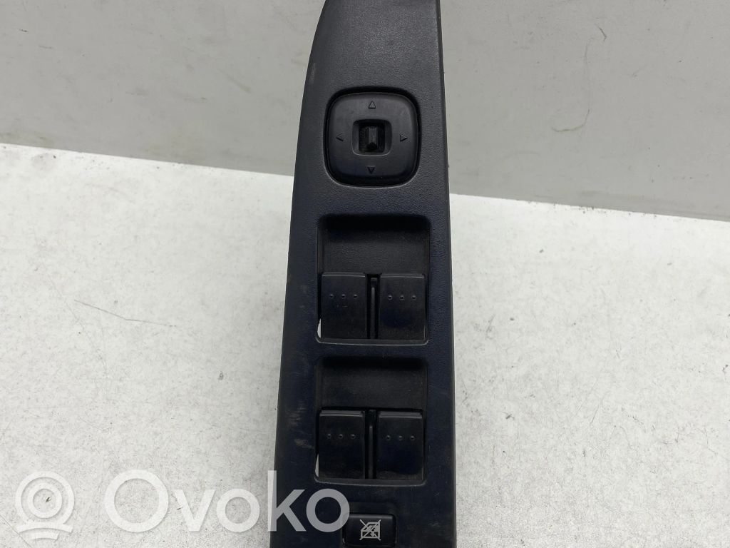 Electric window control switch   03123000