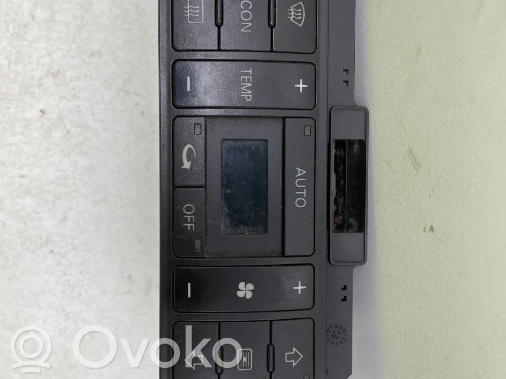 Audi A4 S4 B5 8D Climate control unit 