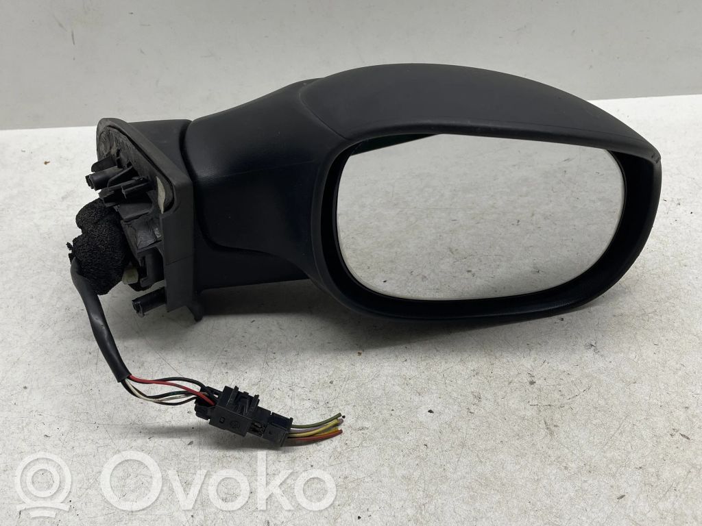 Citroen C3 Front door electric wing mirror 