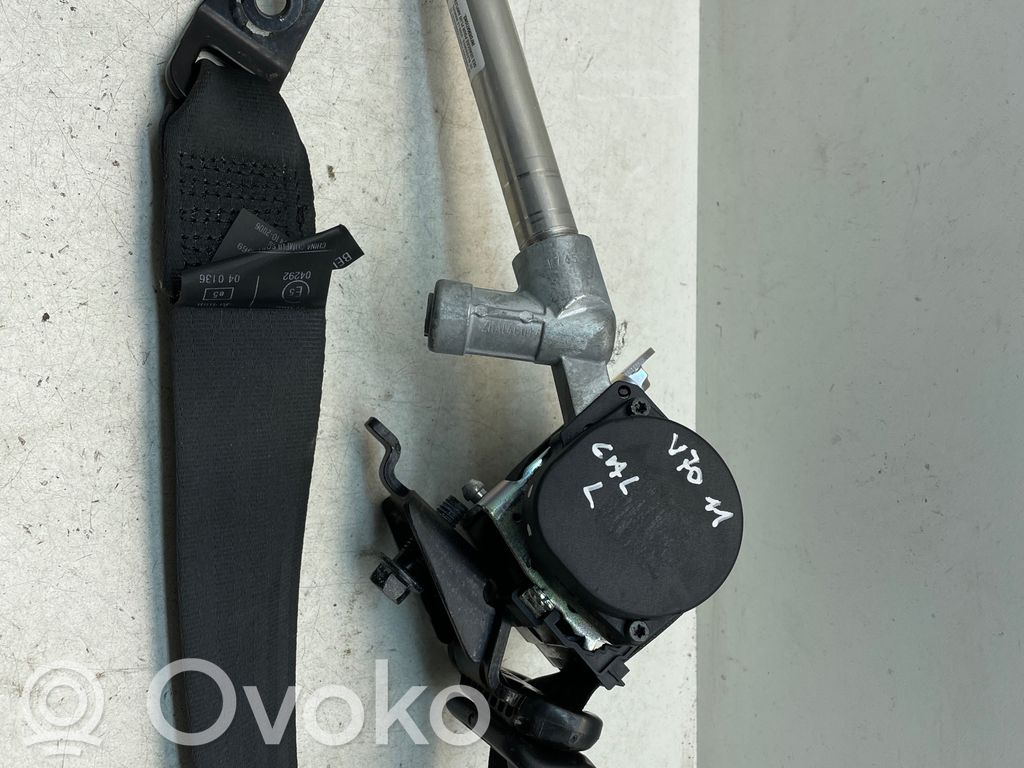 Volvo V70 Cinturón trasero 