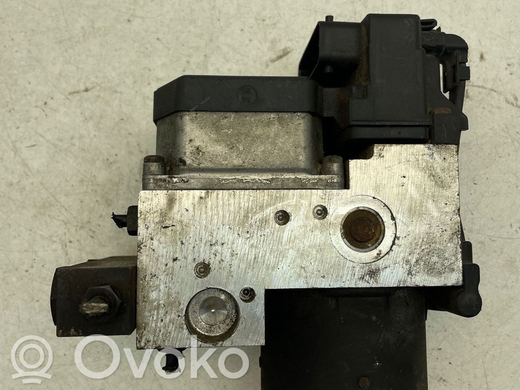 Volkswagen PASSAT B5 ABS bloks 