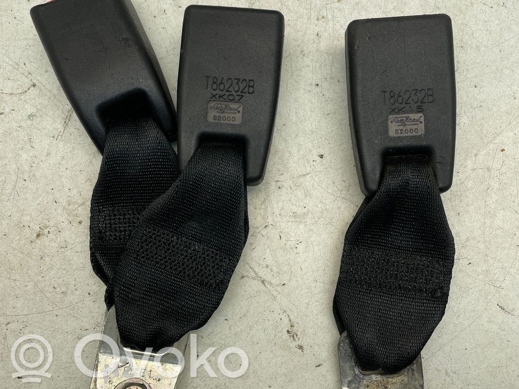 Mazda 2 Hebilla del cinturón de seguridad trasero 