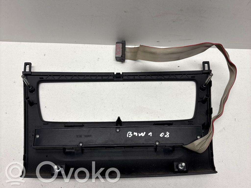 BMW 1 E81 E87 Seat heating switch 