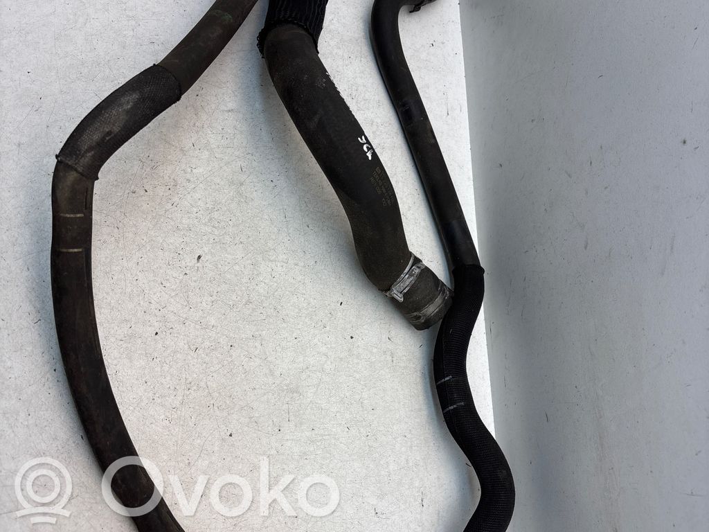 Opel Insignia A Engine coolant pipe/hose 