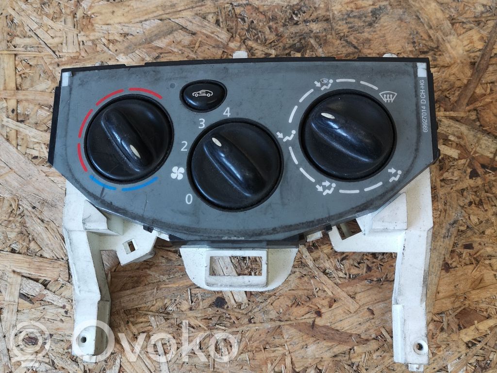 Renault Trafic II (X83) Climate control unit 