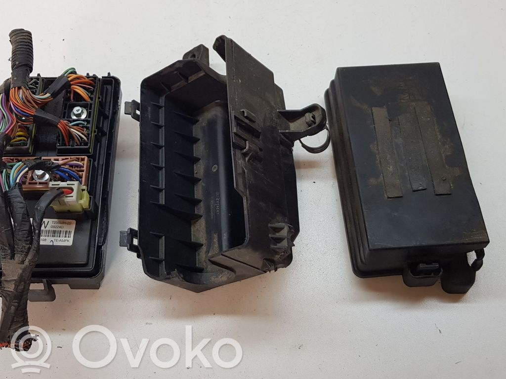 Chevrolet Aveo Fuse box set 