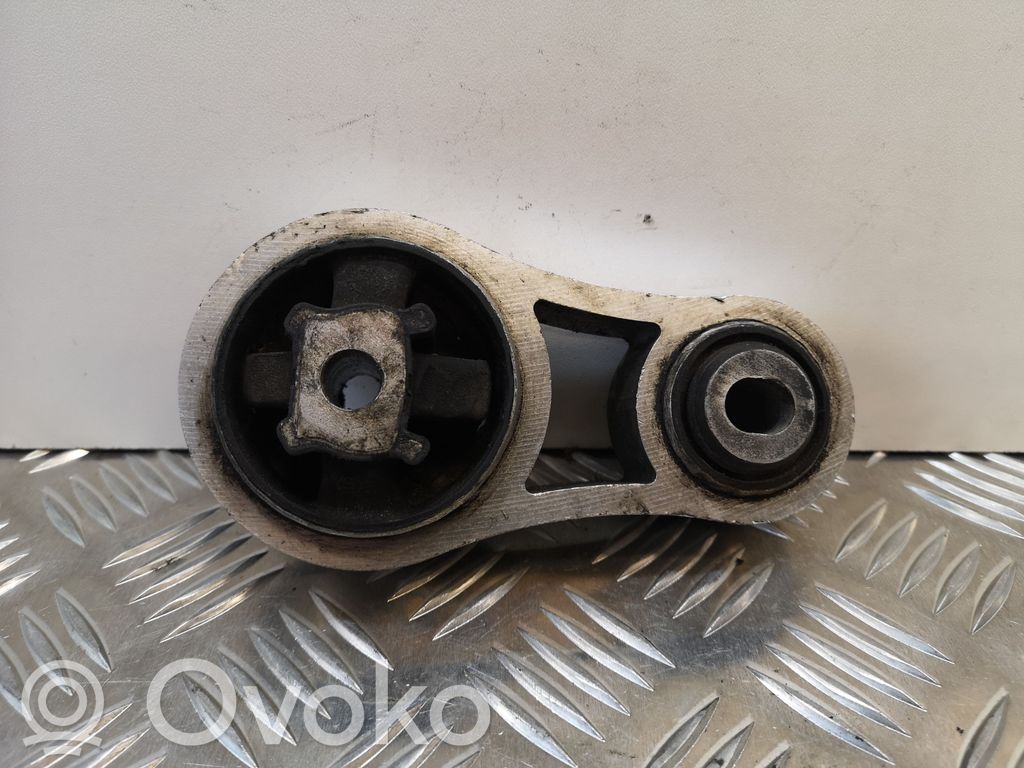 Engine mount bracket   NOCODE