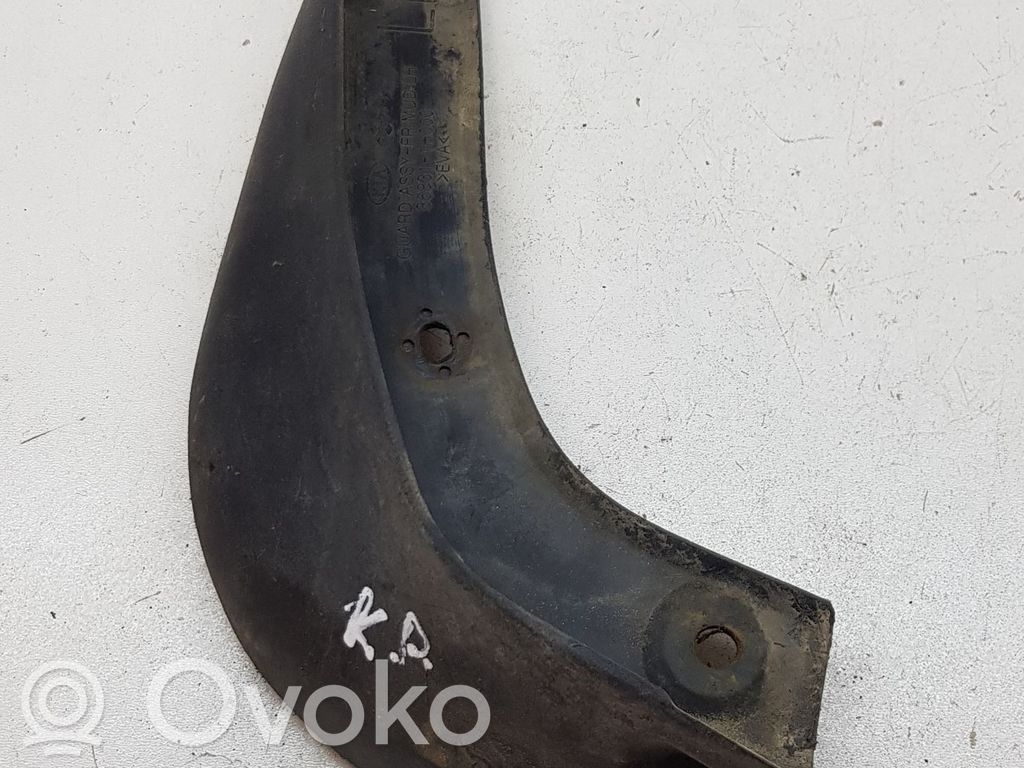KIA Ceed Eturoiskeläppä 