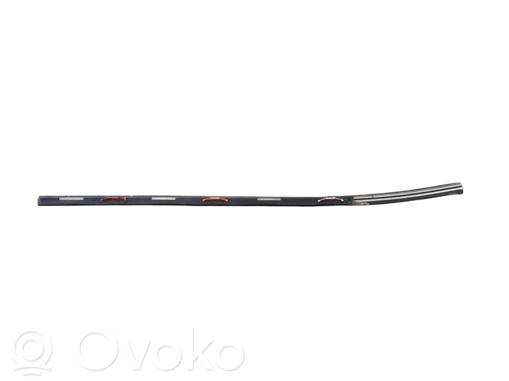 Mitsubishi Outlander Listwa dachowa 
