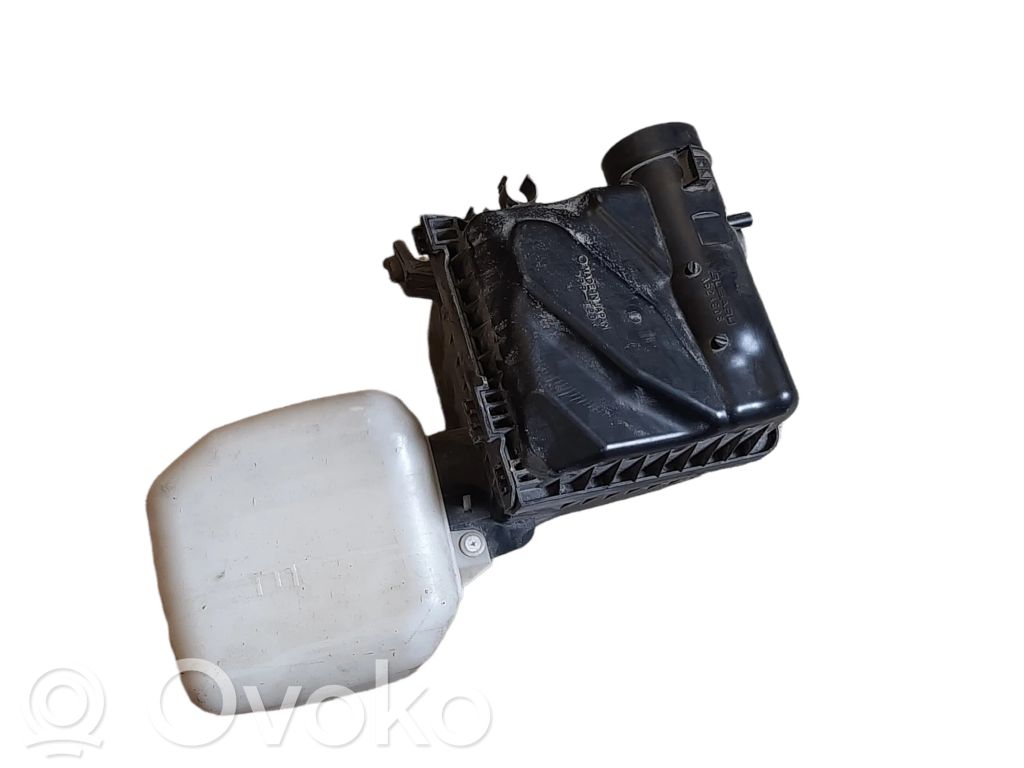 Subaru Legacy Air filter box 