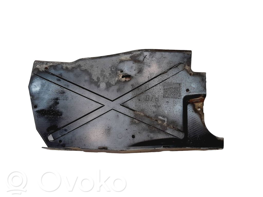 Renault Trafic II (X83) Engine splash shield/under tray 