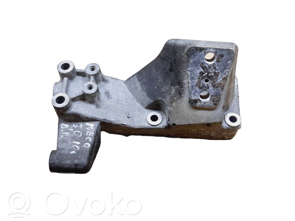 Iveco Daily 35 - 40.10 Engine mounting bracket 